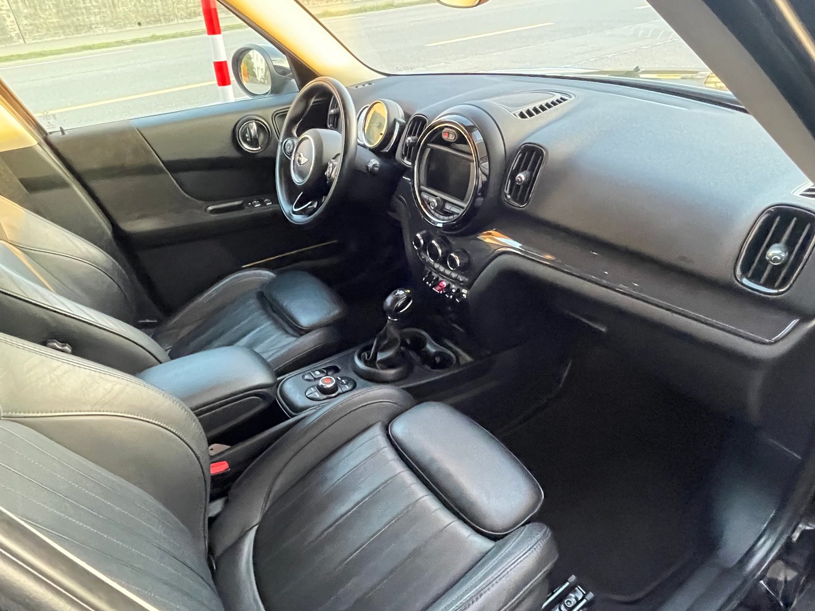 MINI Countryman One FWD Steptronic, Benzin, Occasion / Gebraucht, Automatik - 7