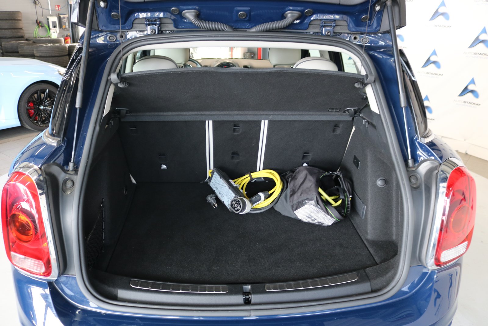 MINI Countryman Cooper S E ALL4 Steptronic, Hybride Rechargeable Essence/Électricité, Occasion / Utilisé, Automatique - 6
