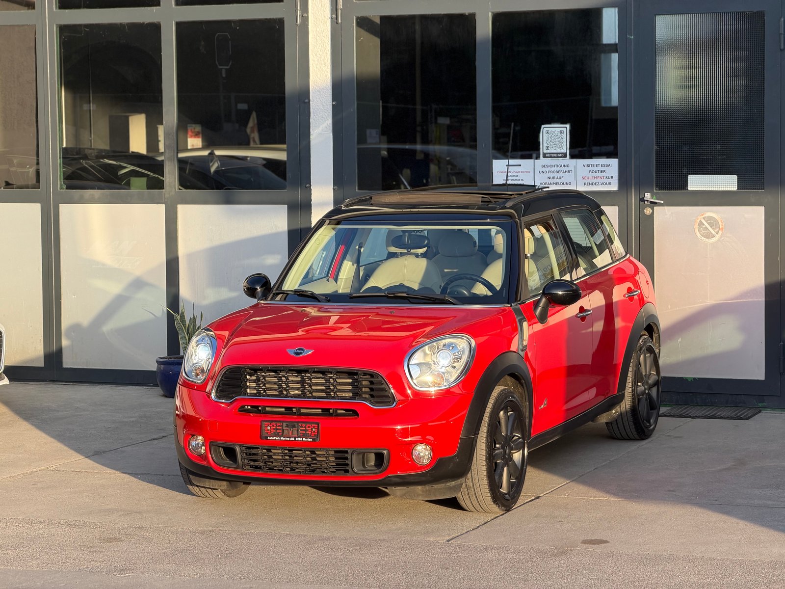 MINI Countryman Cooper S ALL4 Steptronic, Petrol, Second hand / Used, Automatic - 2