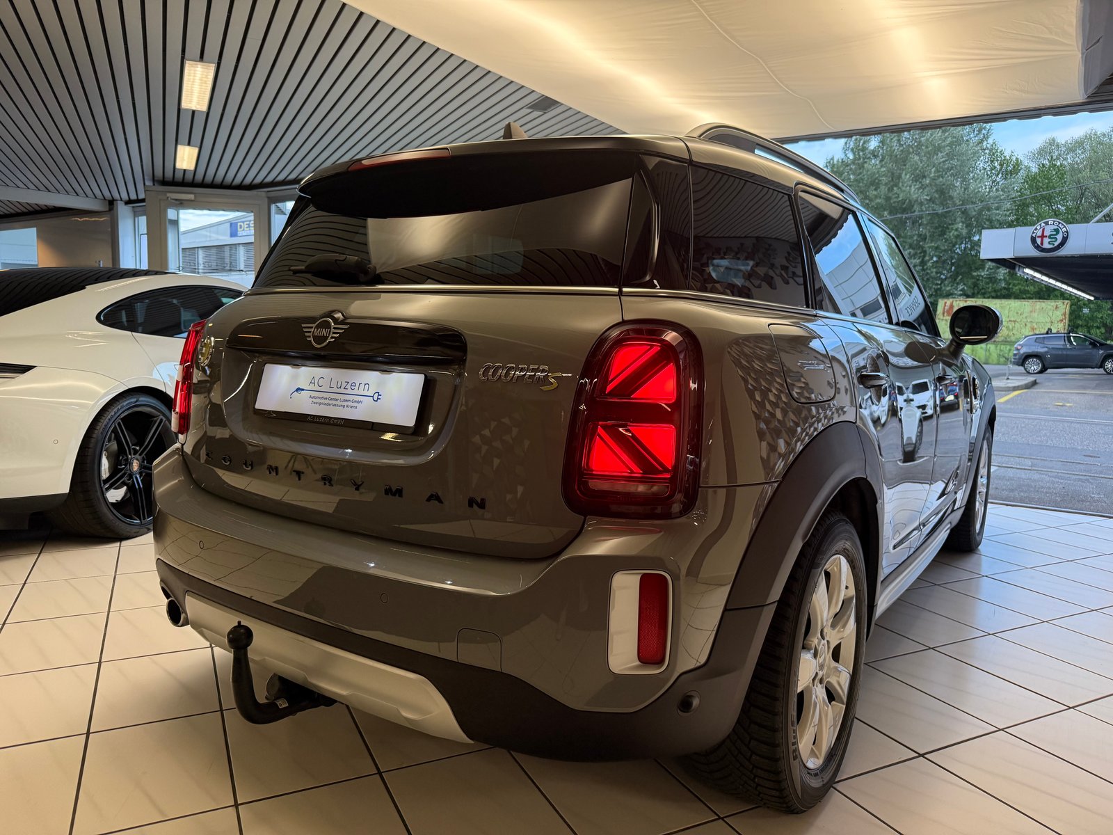 MINI Countryman Cooper SE ALL4 PHEV Steptronic, Plug-in-Hybrid Benzina/Elettrica, Occasioni / Usate, Automatico - 3