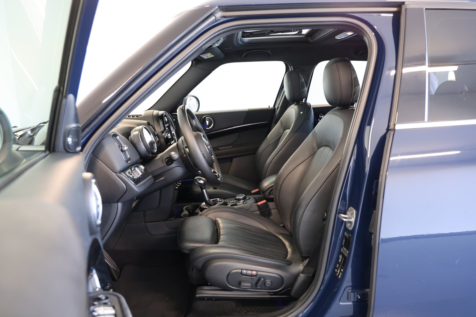MINI Countryman John Cooper Works ALL4 Steptronic, Petrol, Second hand / Used, Automatic - 6