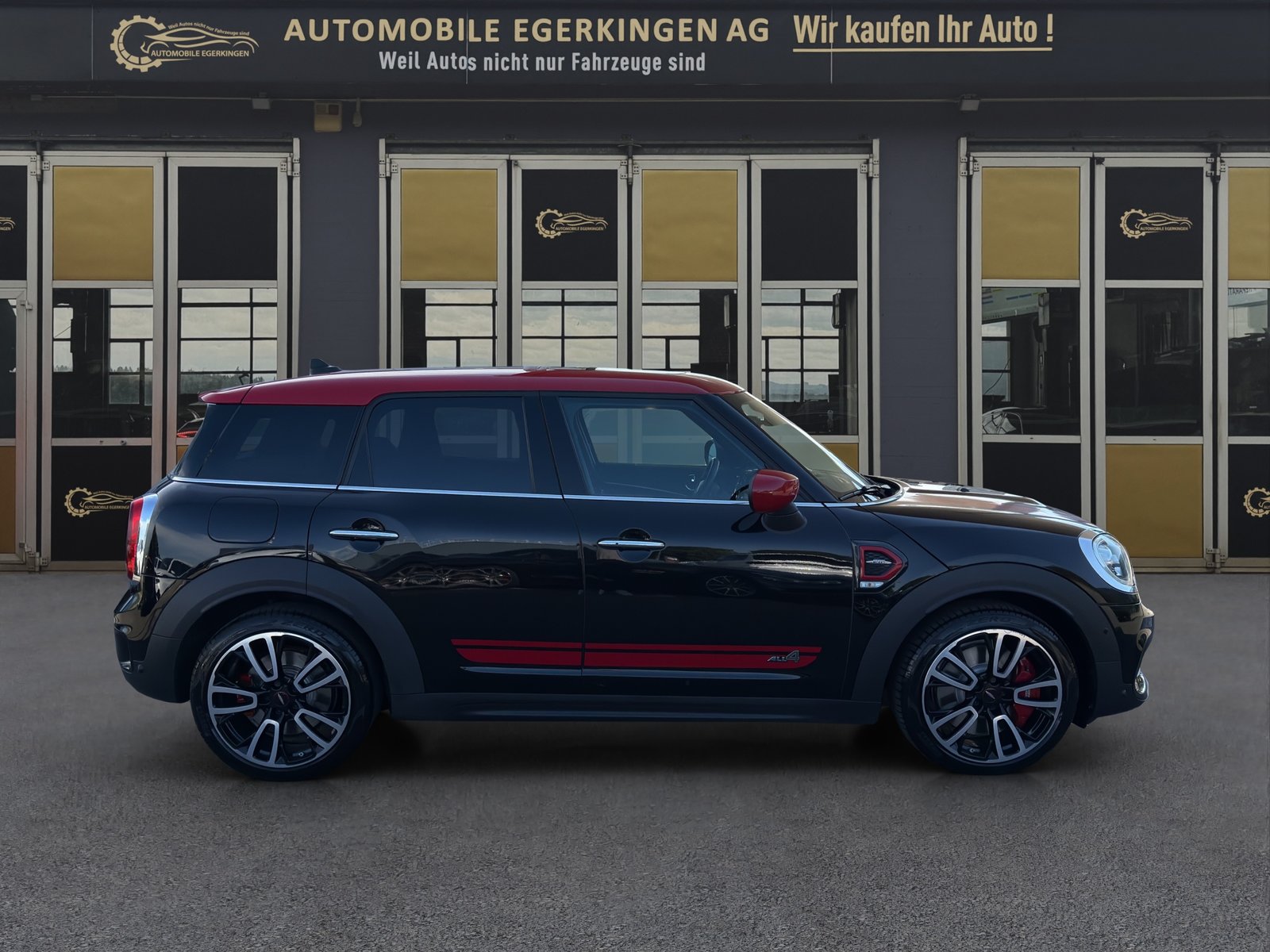 MINI Countryman F60 2.0i John Cooper Works ALL4, Petrol, Second hand / Used, Automatic - 4