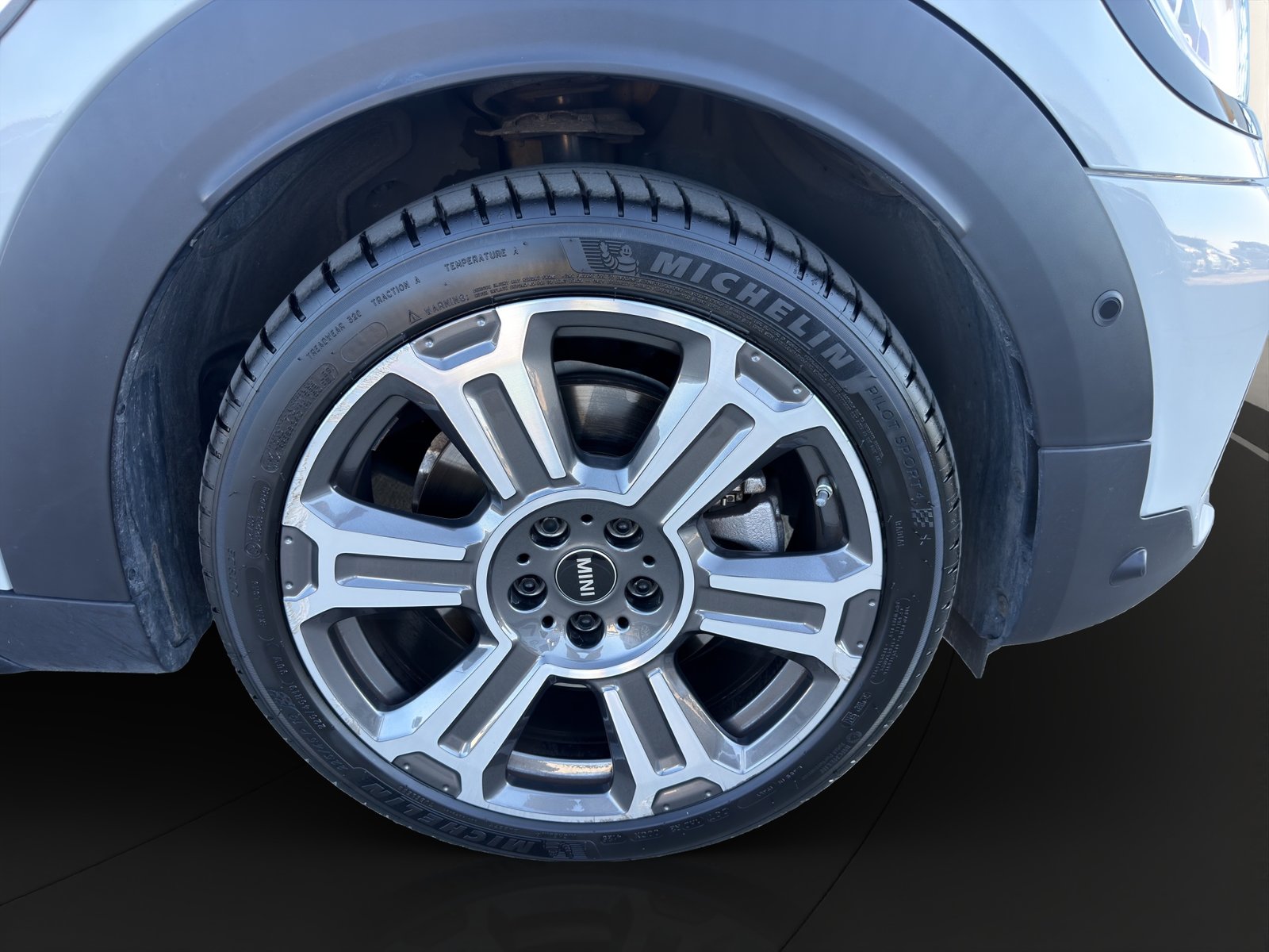 MINI Countryman CooperSE ALL4, Hybride Rechargeable Essence/Électricité, Occasion / Utilisé, Automatique - 7