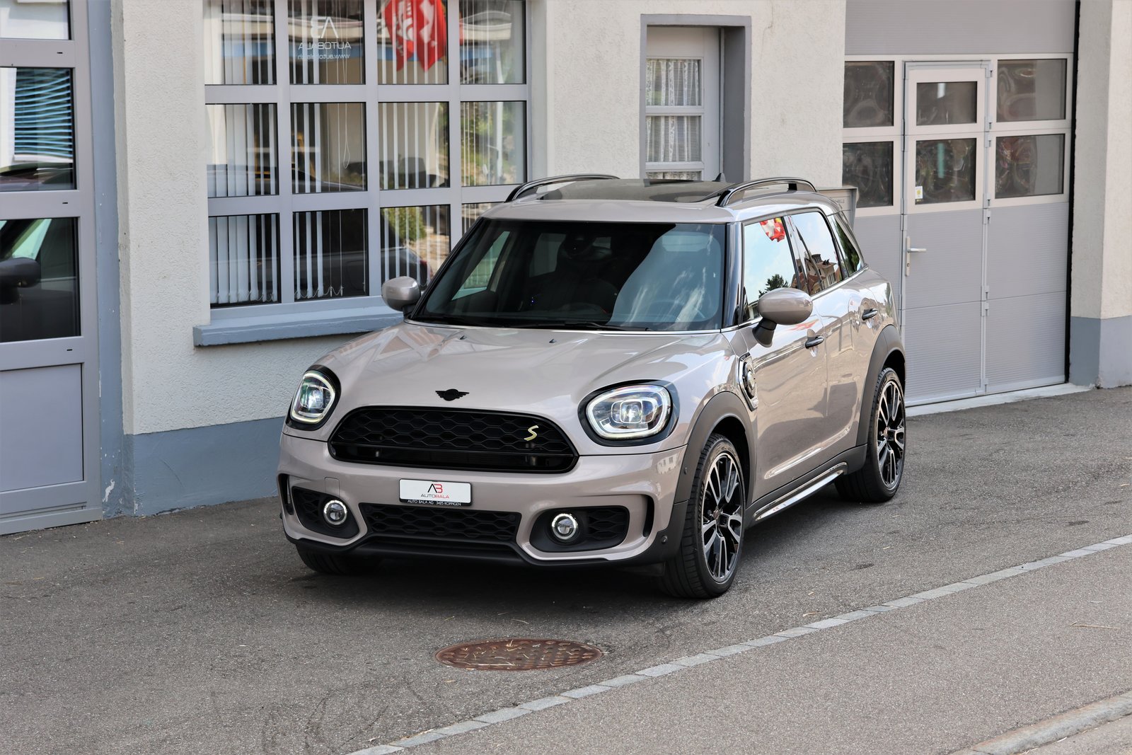 MINI Countryman Cooper SE Trafalgar ALL4 PHEV Steptronic (CH
