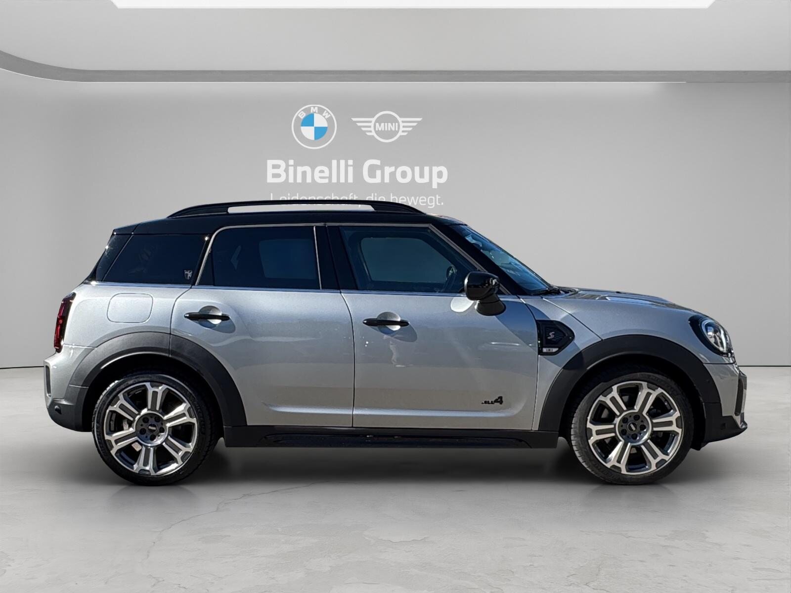 MINI Countryman S ALL4, Petrol, Second hand / Used, Automatic - 6