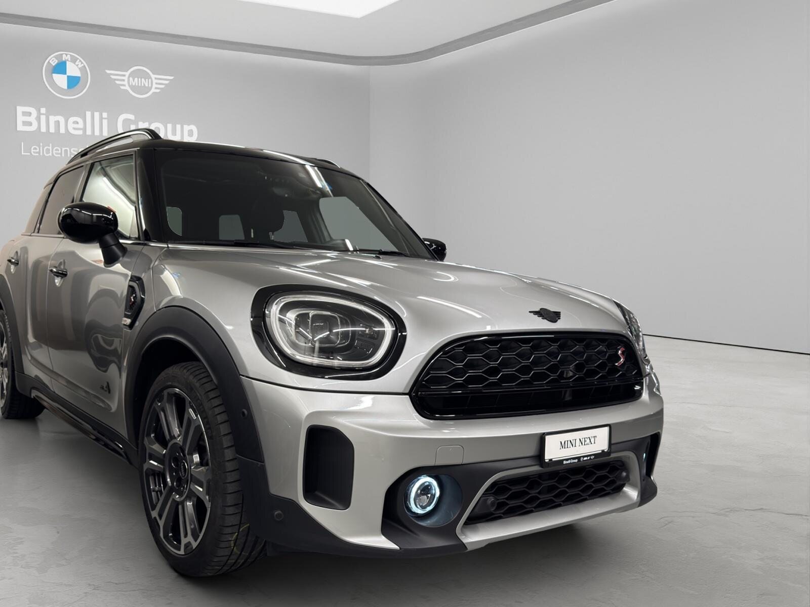 MINI Countryman S ALL4, Petrol, Second hand / Used, Automatic - 7