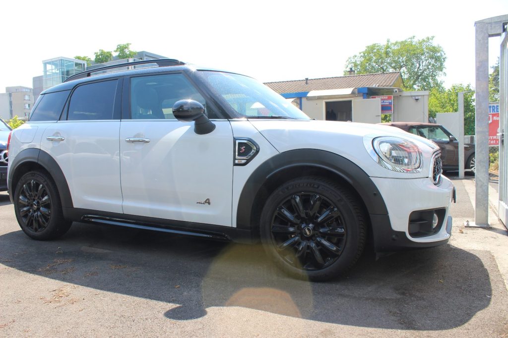 MINI COUNTRYMAN 2.0i Cooper S ALL4, Benzin, Occasion / Gebraucht, Automatik - 7
