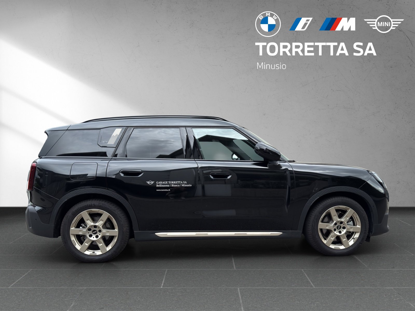 MINI Countryman SE ALL 4, Electric, Ex-demonstrator, Automatic - 6