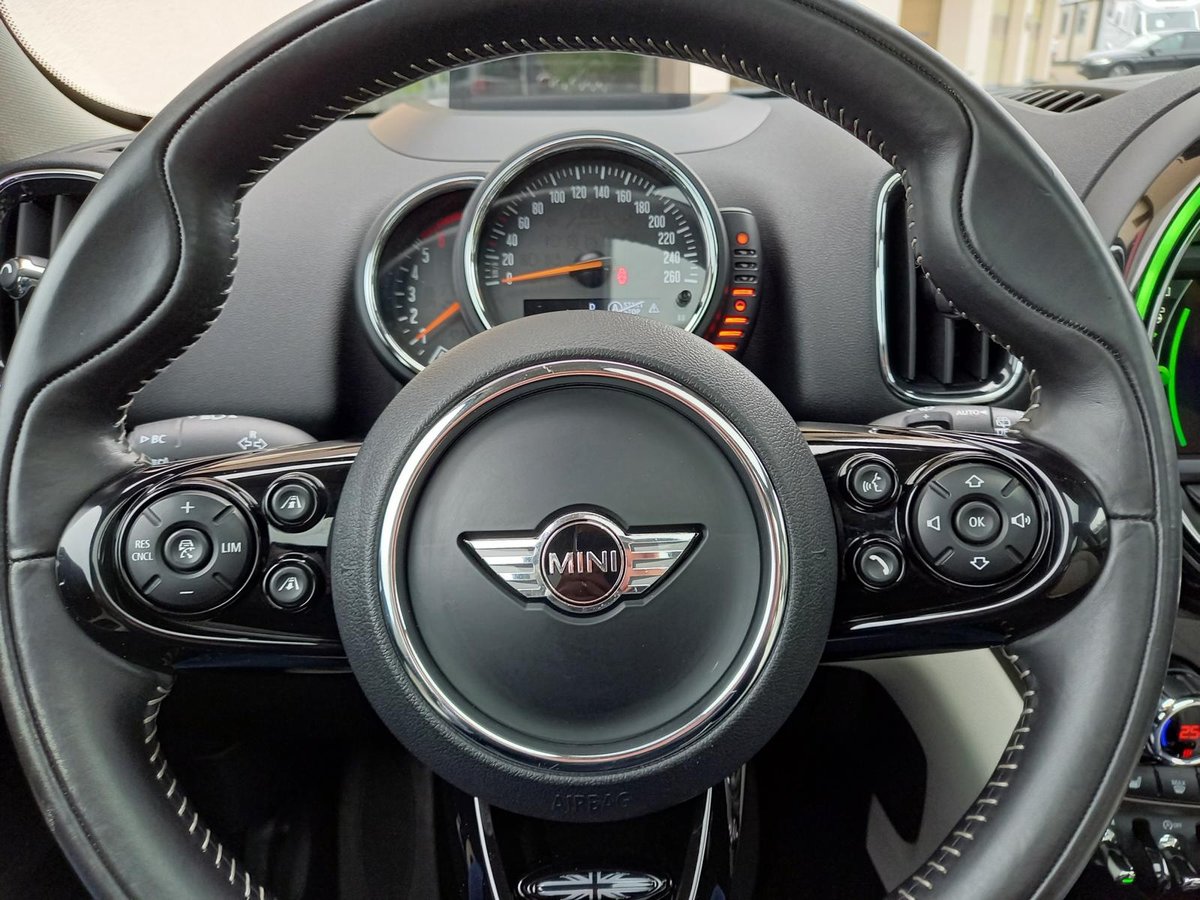 MINI Countryman F60 2.0 SD Cooper ALL4, Diesel, Occasion / Utilisé, Automatique - 6
