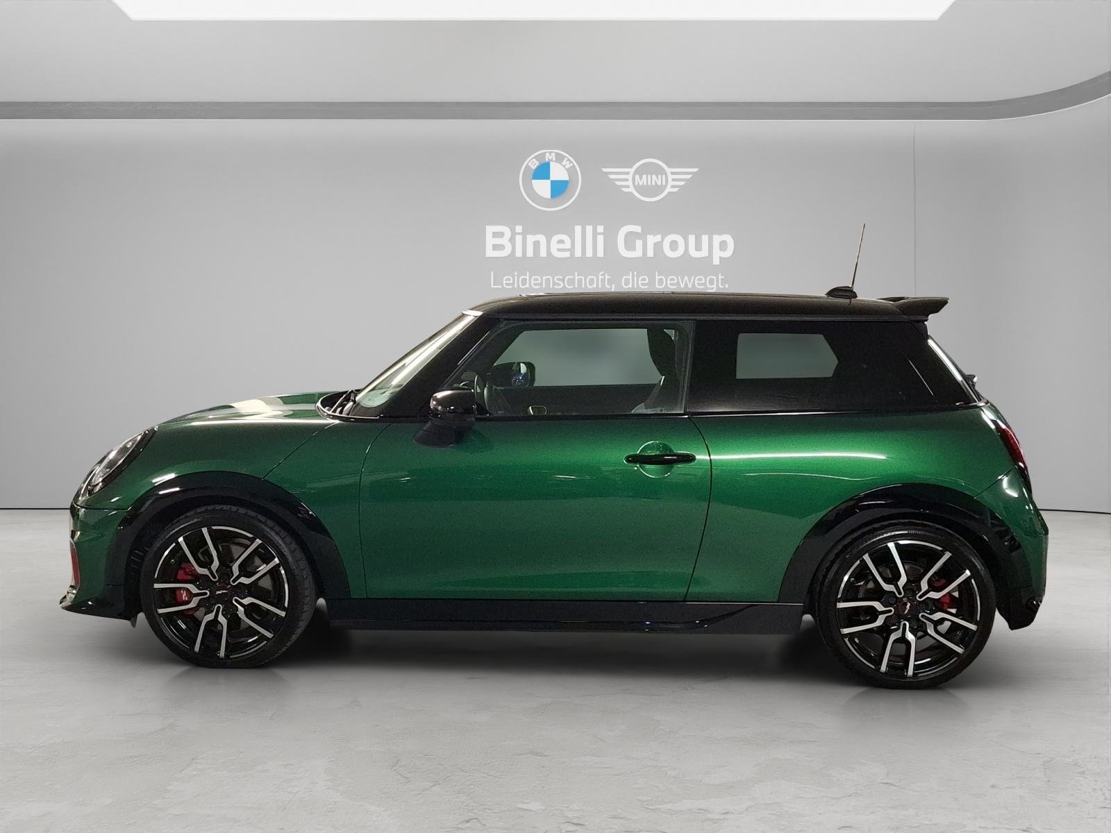 MINI F66 2.0i John Cooper Works, Petrol, Second hand / Used, Automatic - 3