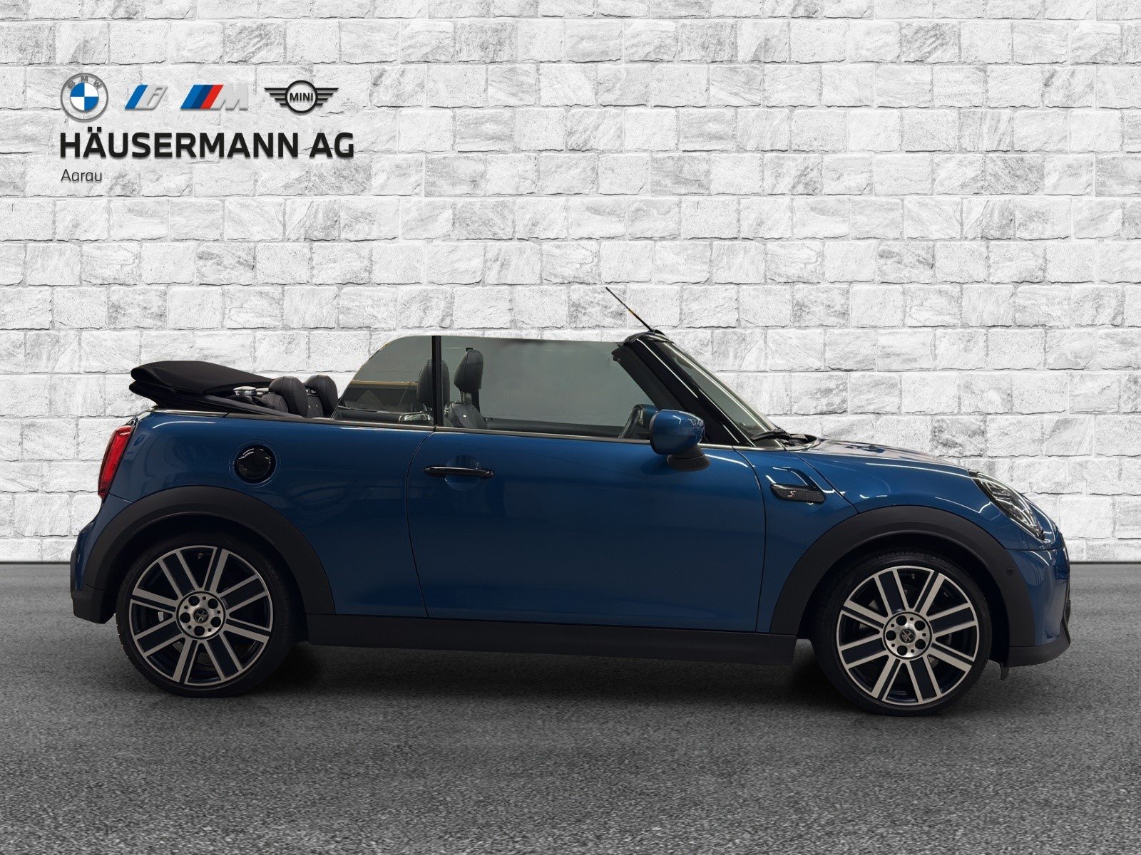 MINI Cooper S Cabriolet DKG, Petrol, Second hand / Used, Automatic - 4