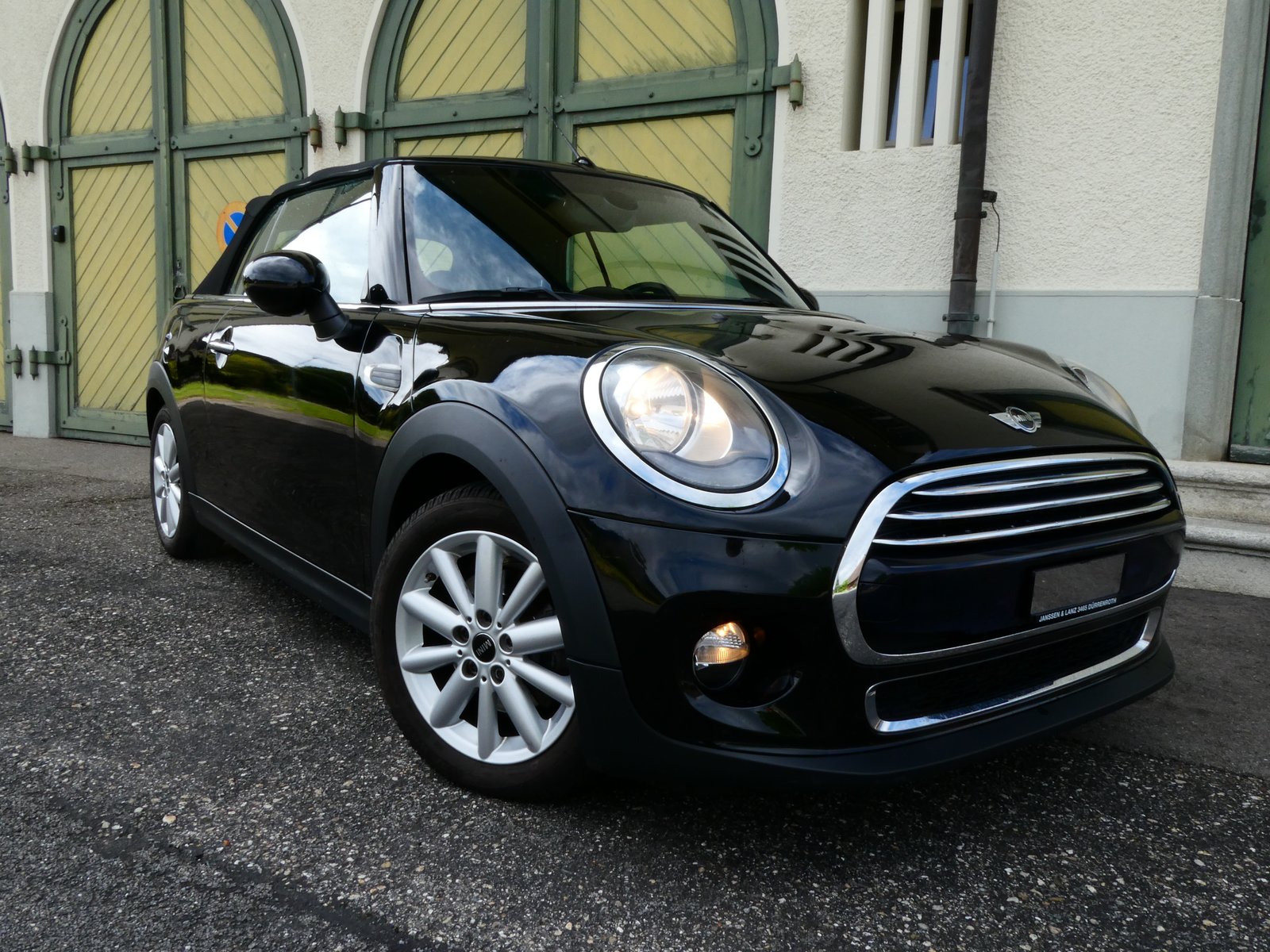 MINI Cooper Cabriolet Steptronic, Petrol, Second hand / Used, Automatic - 5