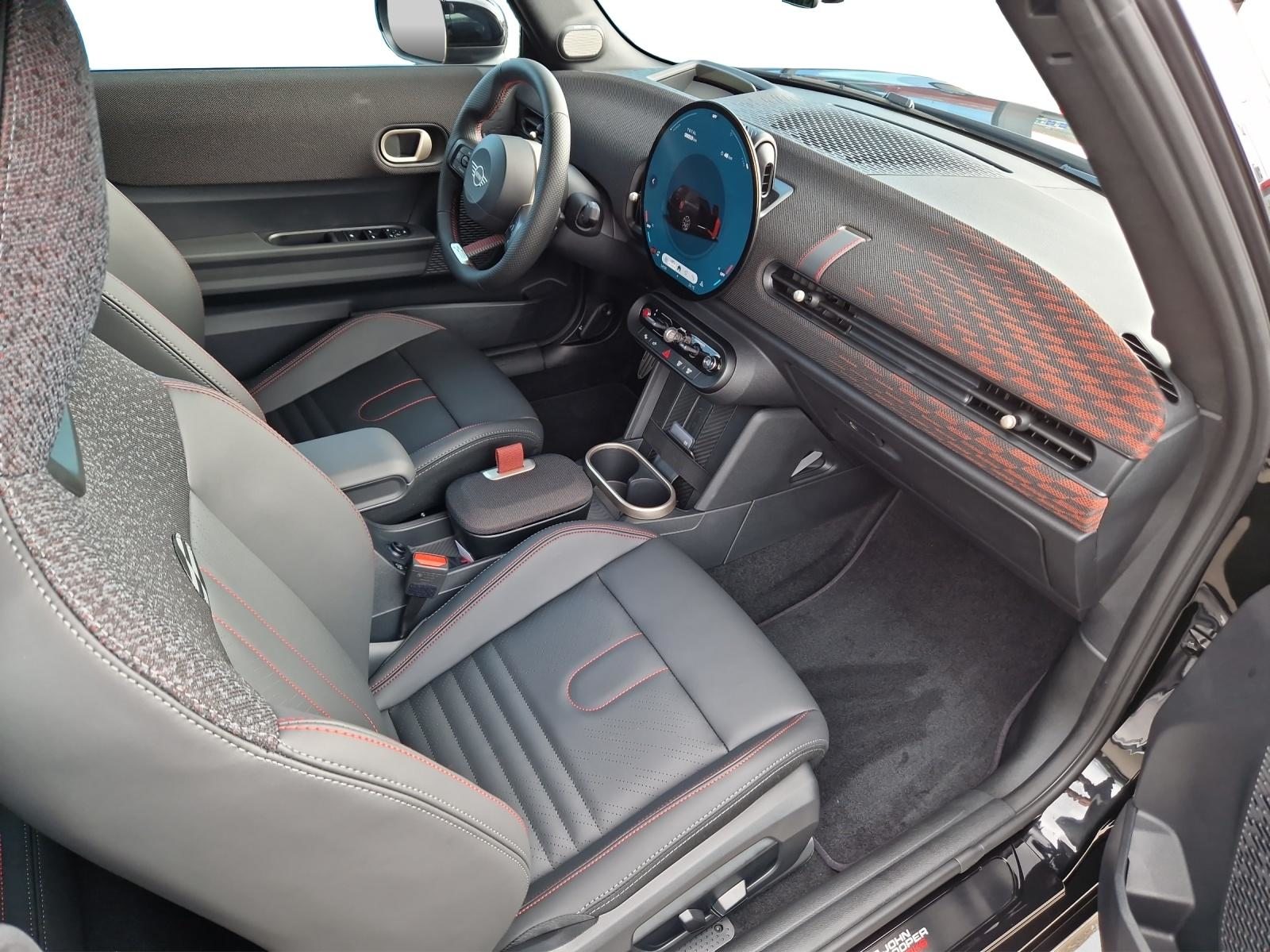 MINI Cabrio John Cooper Works F67, Benzin, Occasion / Gebraucht, Automatik - 3