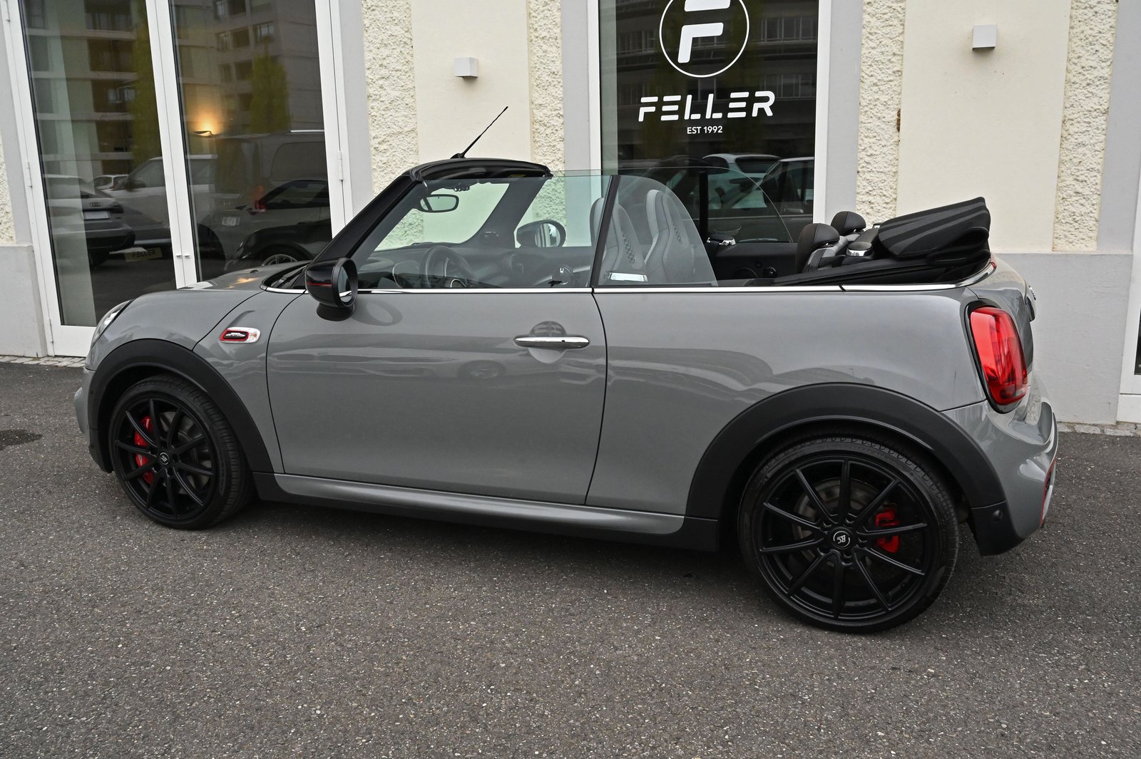MINI Cooper John Cooper Works Cabriolet Steptronic, Petrol, Second hand / Used, Automatic - 7