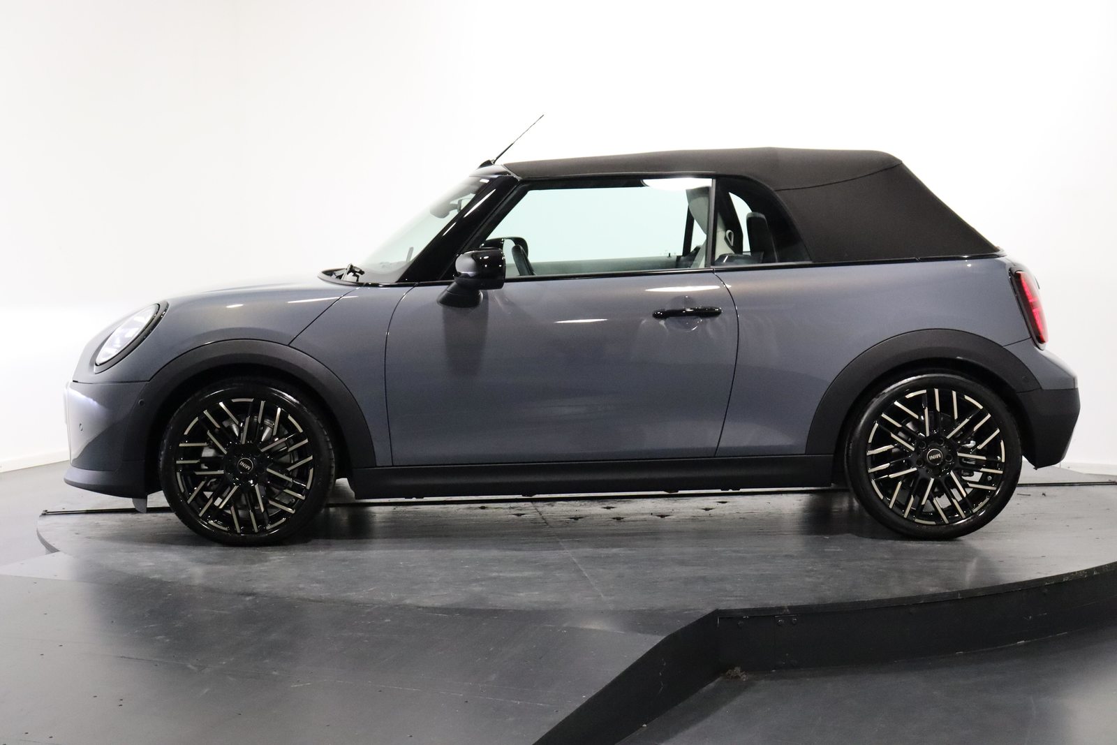 MINI Cabrio F67 2.0i Cooper S, Essence, Occasion / Utilisé, Automatique - 2