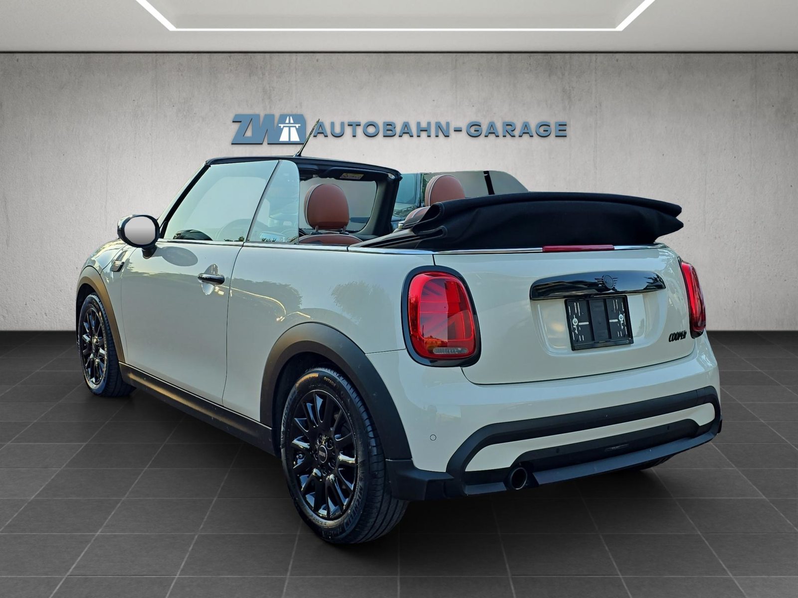 MINI Cabrio F57 1.5i Cooper, Essence, Occasion / Utilisé, Automatique - 3