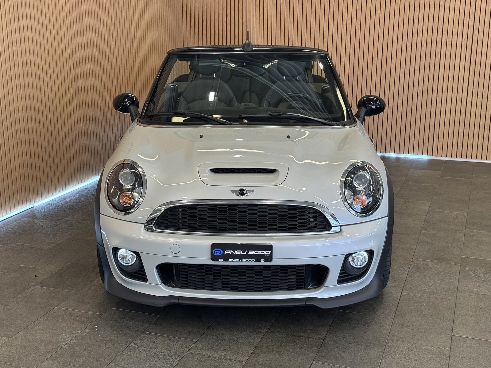 MINI Cooper John Cooper Works Cabriolet, Benzin, Occasion / Gebraucht, Handschaltung - 3