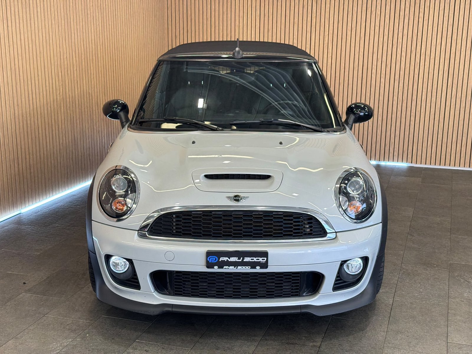 MINI Cooper John Cooper Works Cabriolet, Benzin, Occasion / Gebraucht, Handschaltung - 4
