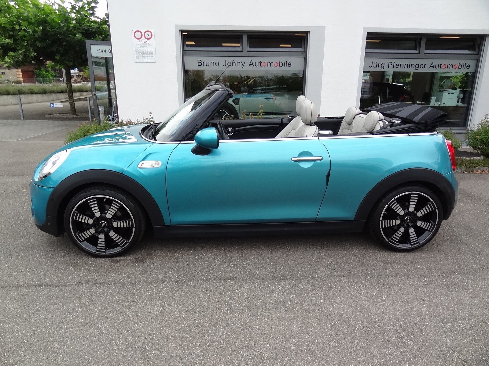 MINI Cooper S Cabriolet Steptronic, Petrol, Second hand / Used, Automatic - 3