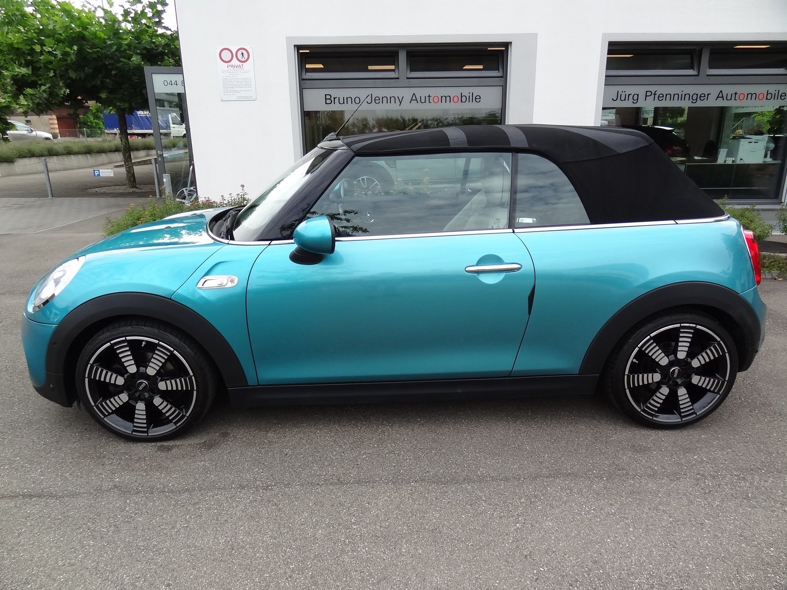 MINI Cooper S Cabriolet Steptronic, Petrol, Second hand / Used, Automatic - 4