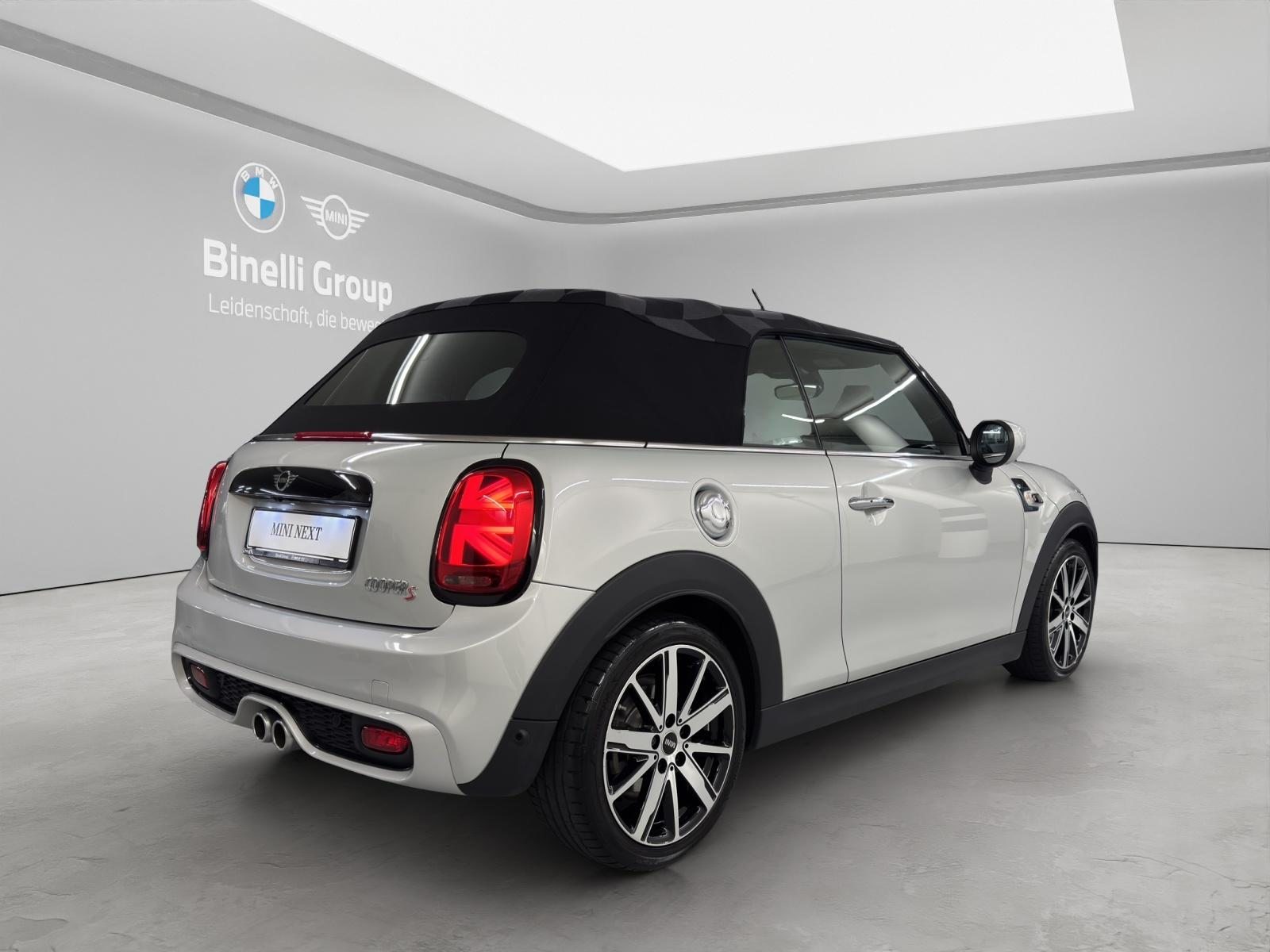 MINI Cabrio Cooper S, Petrol, Second hand / Used, Automatic - 5
