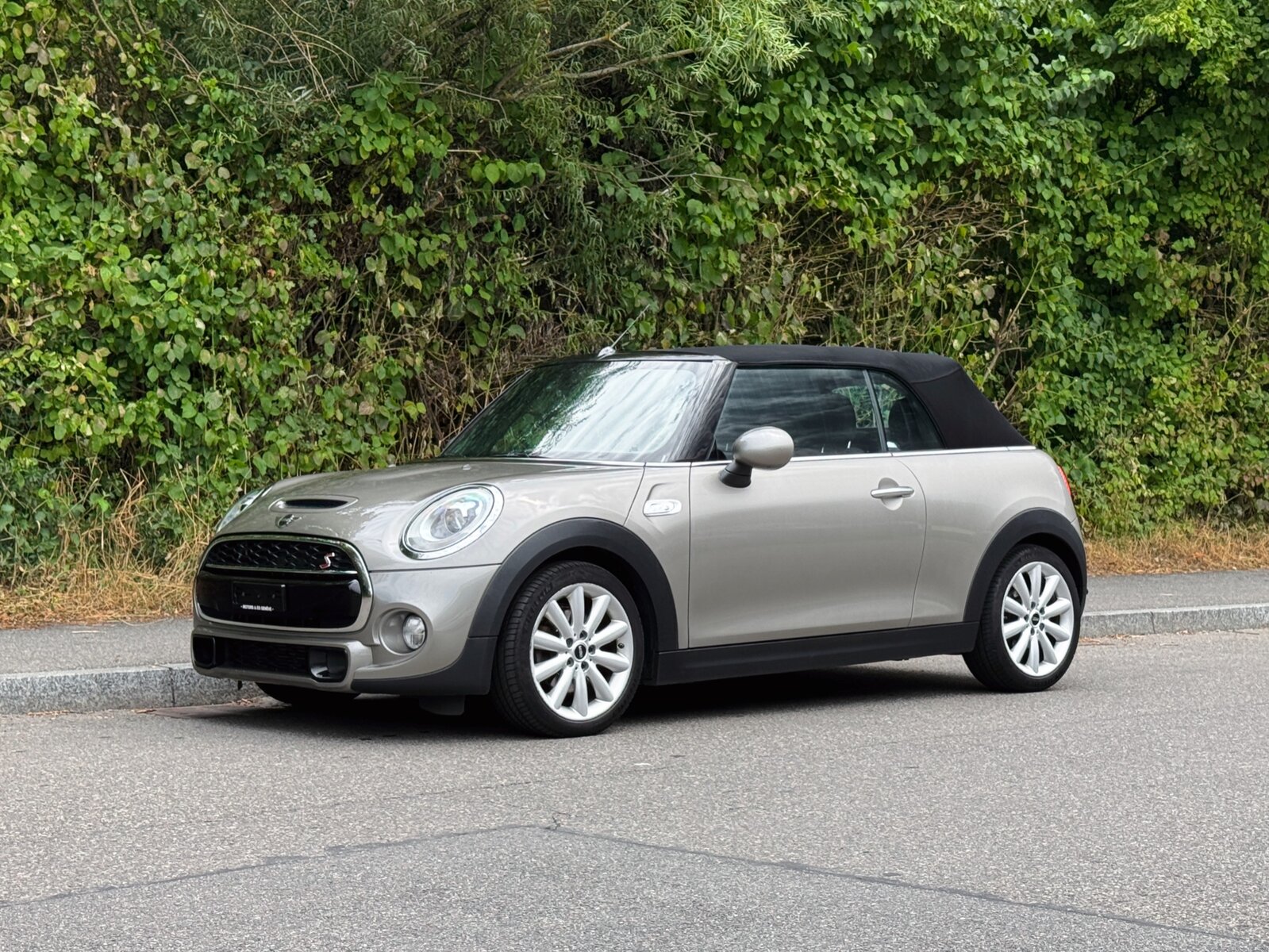 MINI Cooper S Cabriolet Steptronic, Petrol, Second hand / Used, Automatic - 3