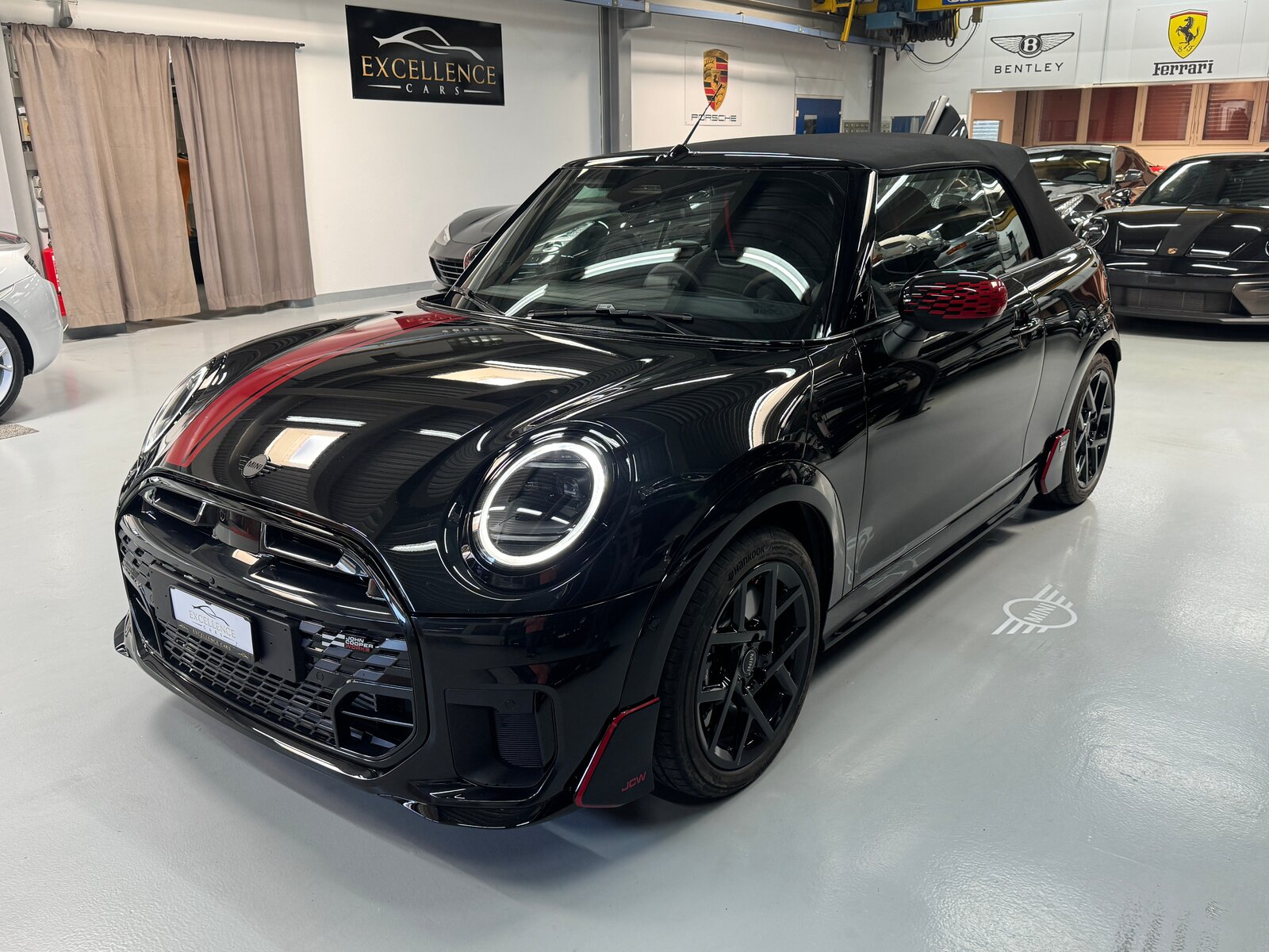 MINI Cooper C Cabriolet DKG AVEC John Cooper Works Trim et p