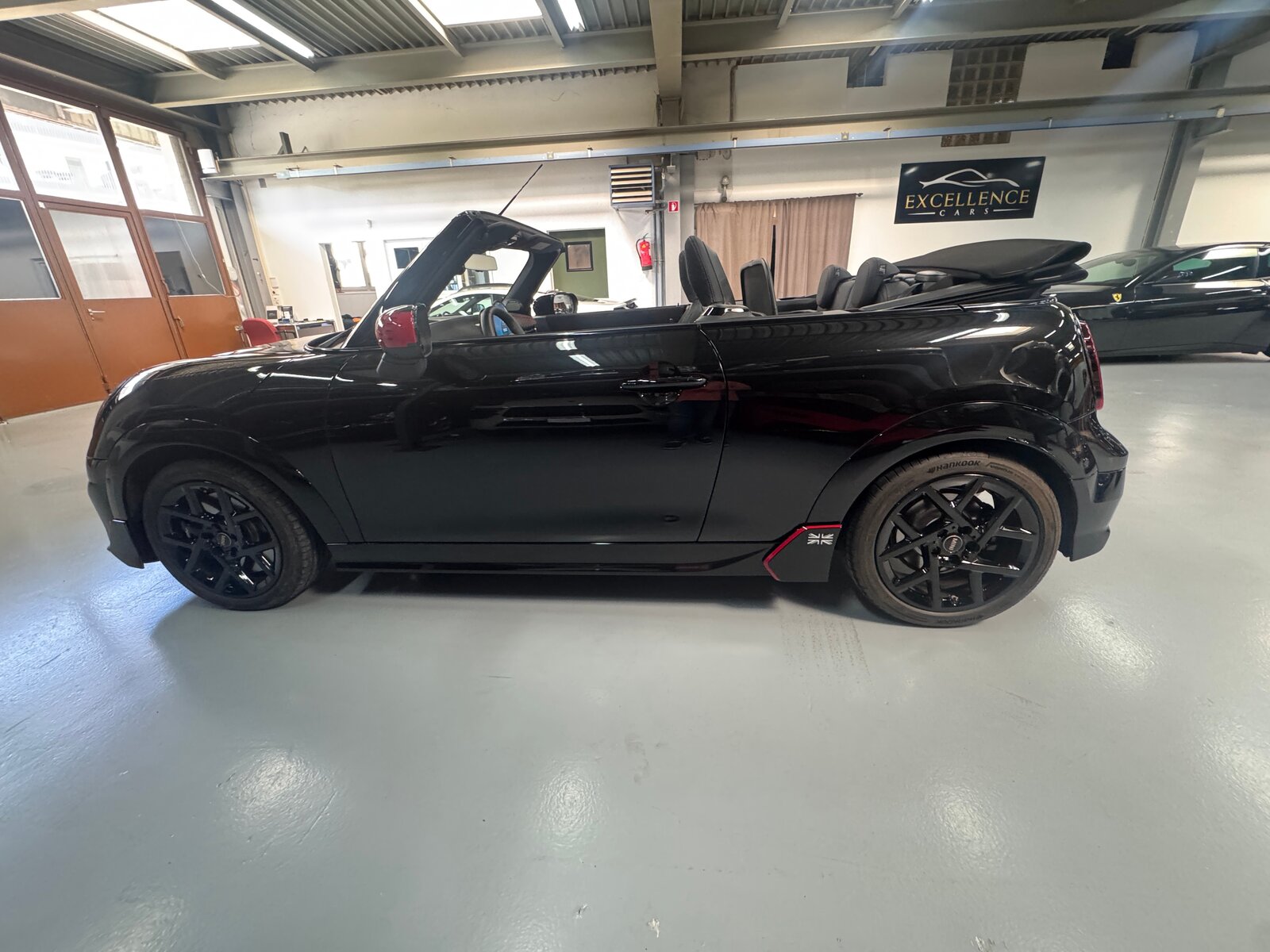 MINI Cooper C Cabriolet DKG AVEC John Cooper Works Trim et p, Benzin, Occasion / Gebraucht, Automatik - 6