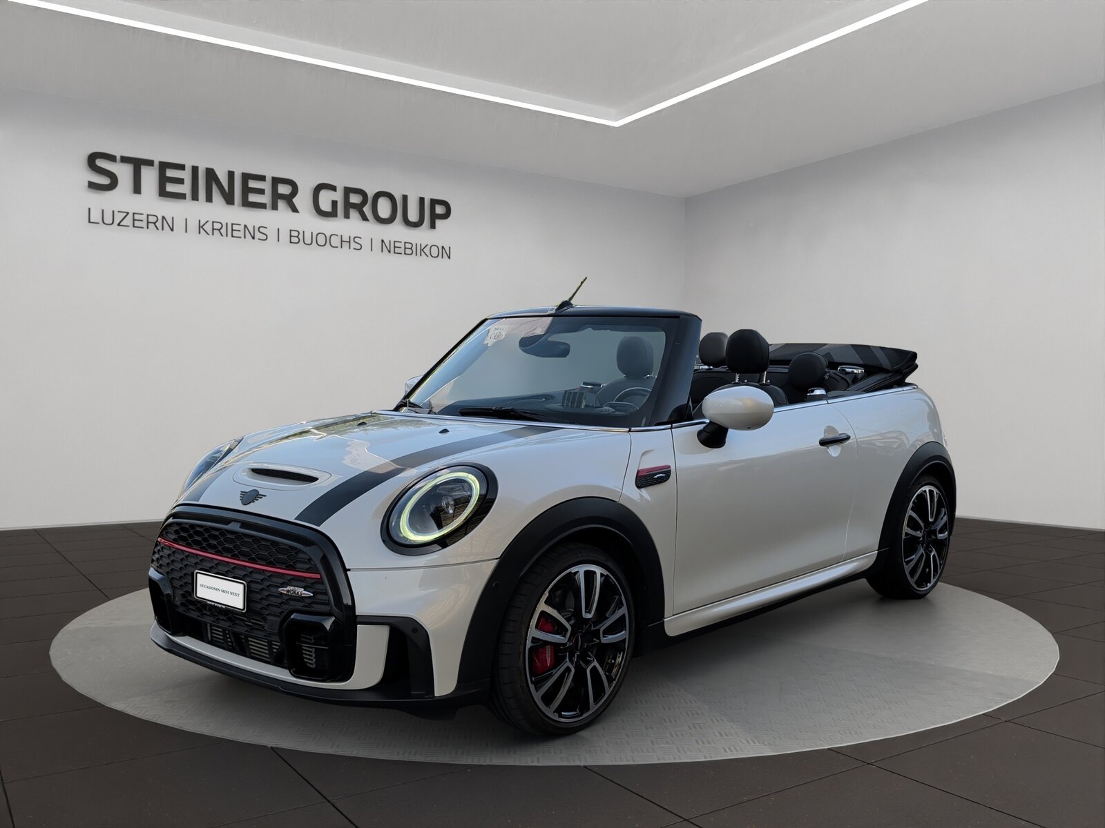 MINI Cooper John Cooper Works Cabriolet Steptronic