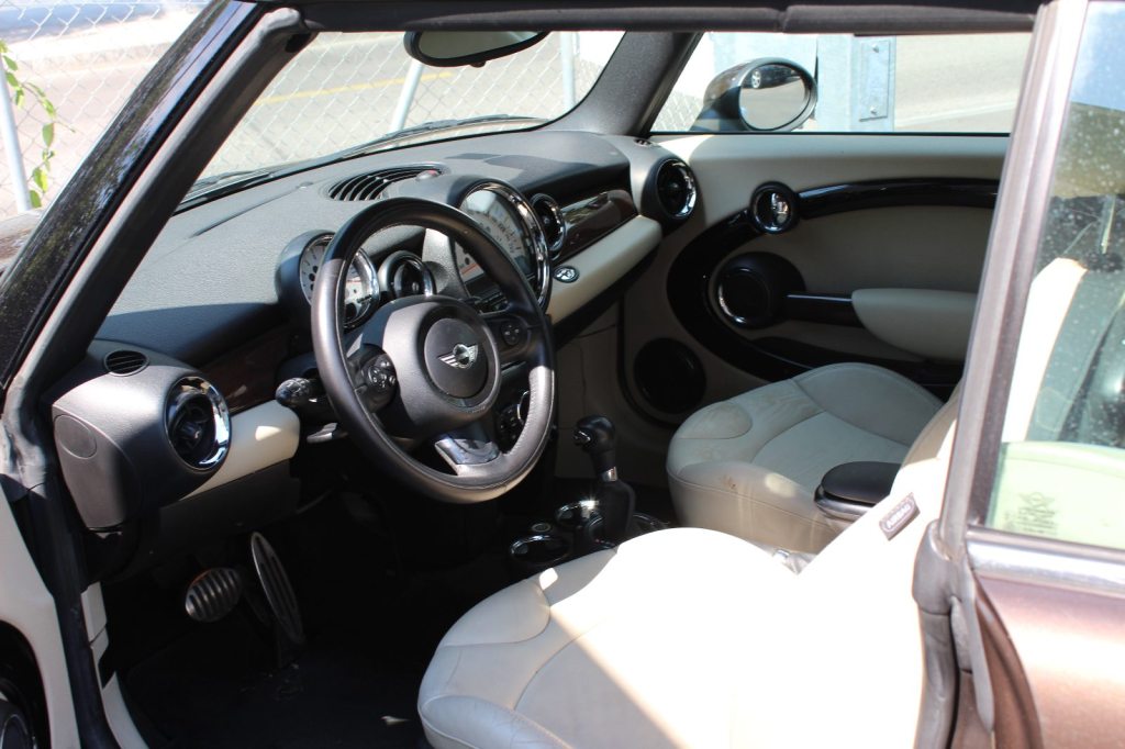 MINI COOPER 1.6i COOPER S, Benzin, Occasion / Gebraucht, Automatik - 5
