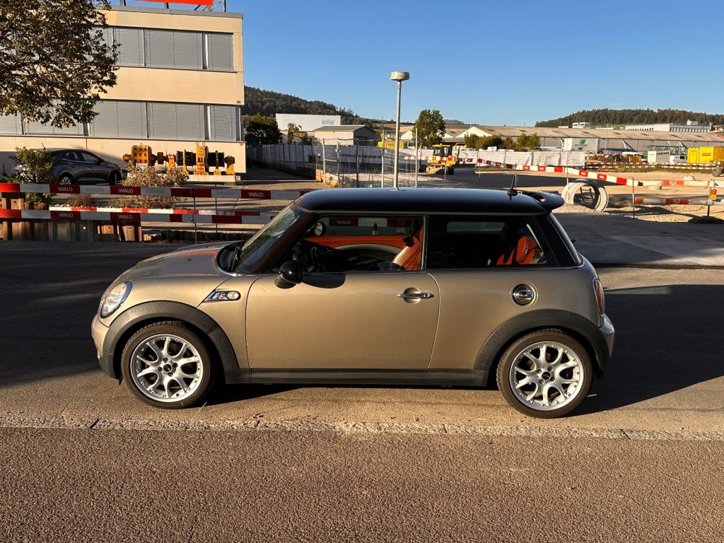 MINI COOPER 1.6i COOPER S, Petrol, Second hand / Used, Manual - 3