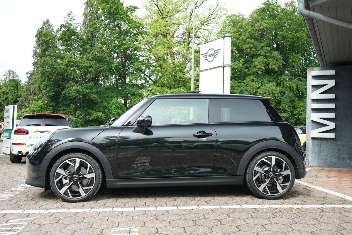 MINI Cooper S DKG, Petrol, New car, Automatic - 5