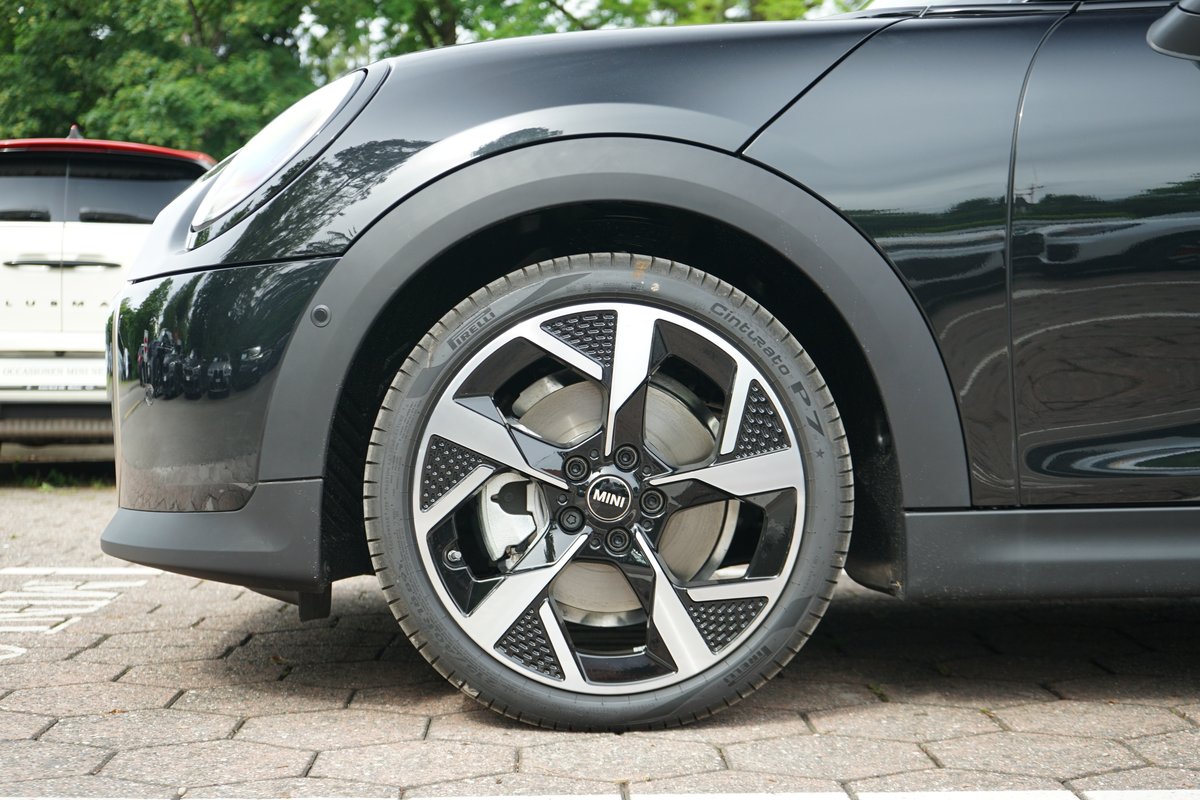 MINI Cooper S DKG, Petrol, New car, Automatic - 6