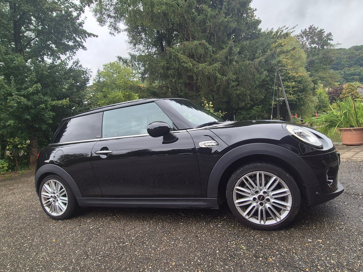 MINI Cooper Steptronic