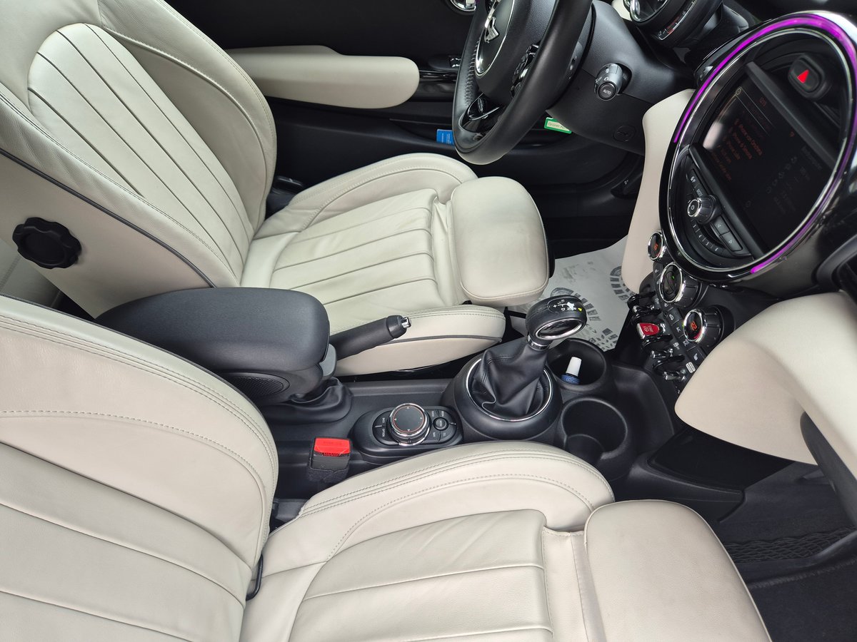 MINI Cooper Steptronic, Essence, Occasion / Utilisé, Automatique - 6