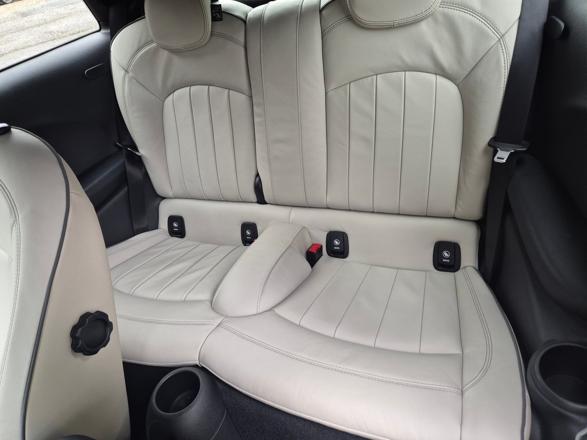MINI Cooper Steptronic, Essence, Occasion / Utilisé, Automatique - 7