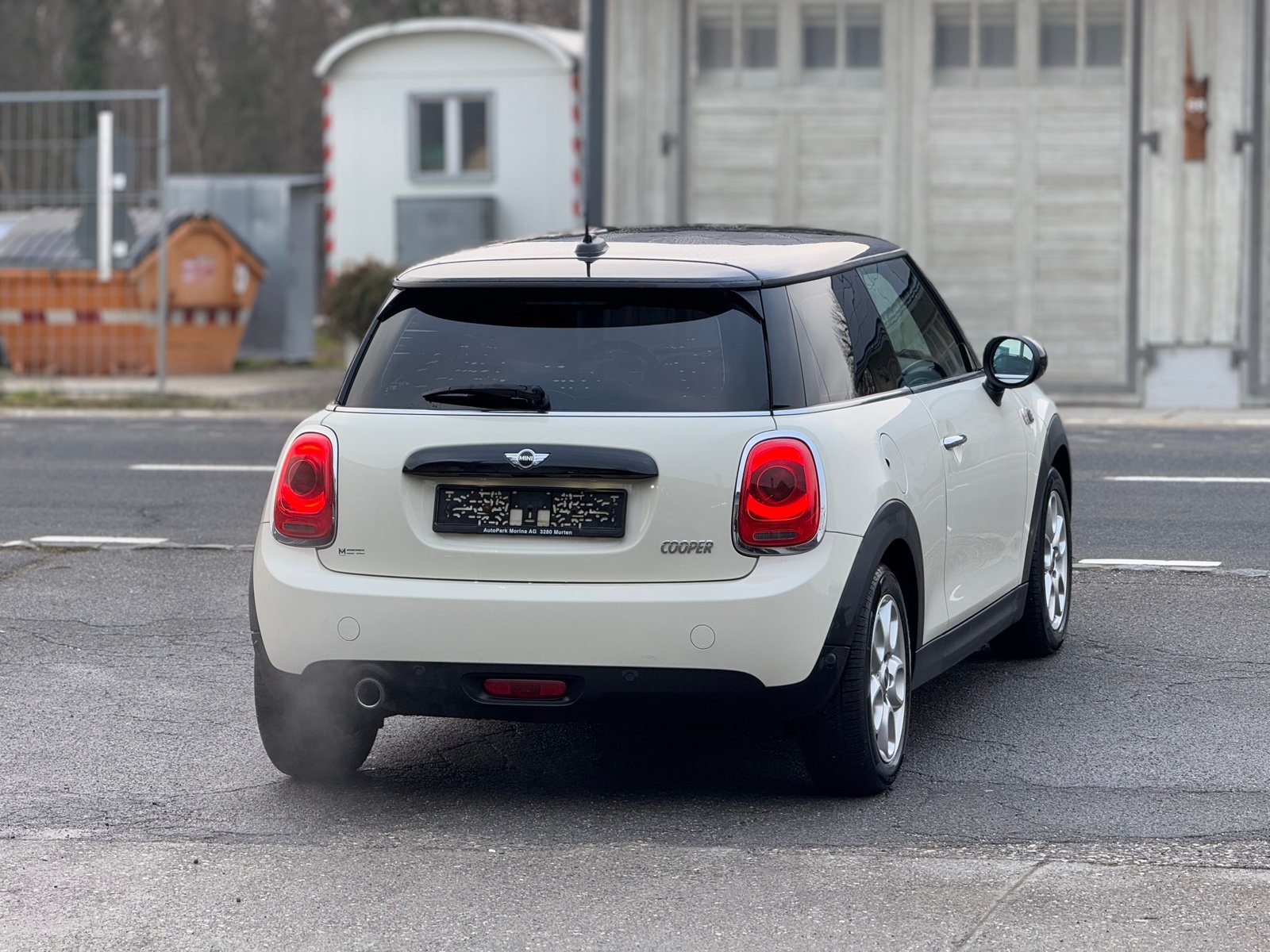 MINI Cooper Classic Edition Steptronic, Petrol, Second hand / Used, Automatic - 5