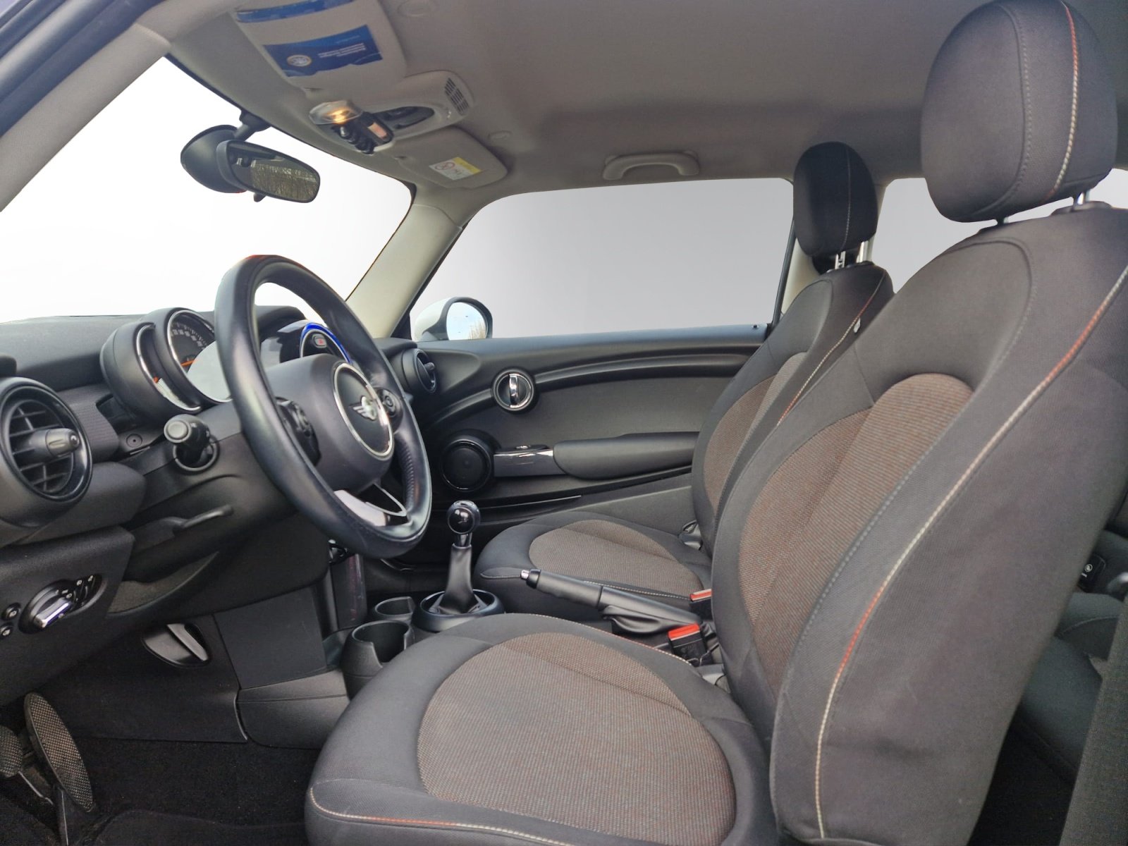 MINI Cooper D, Diesel, Second hand / Used, Manual - 4