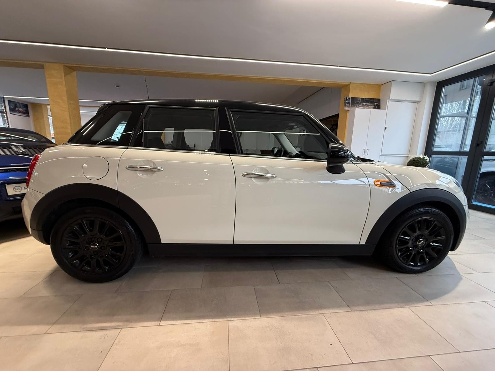 MINI Cooper, Petrol, Second hand / Used, Manual - 5