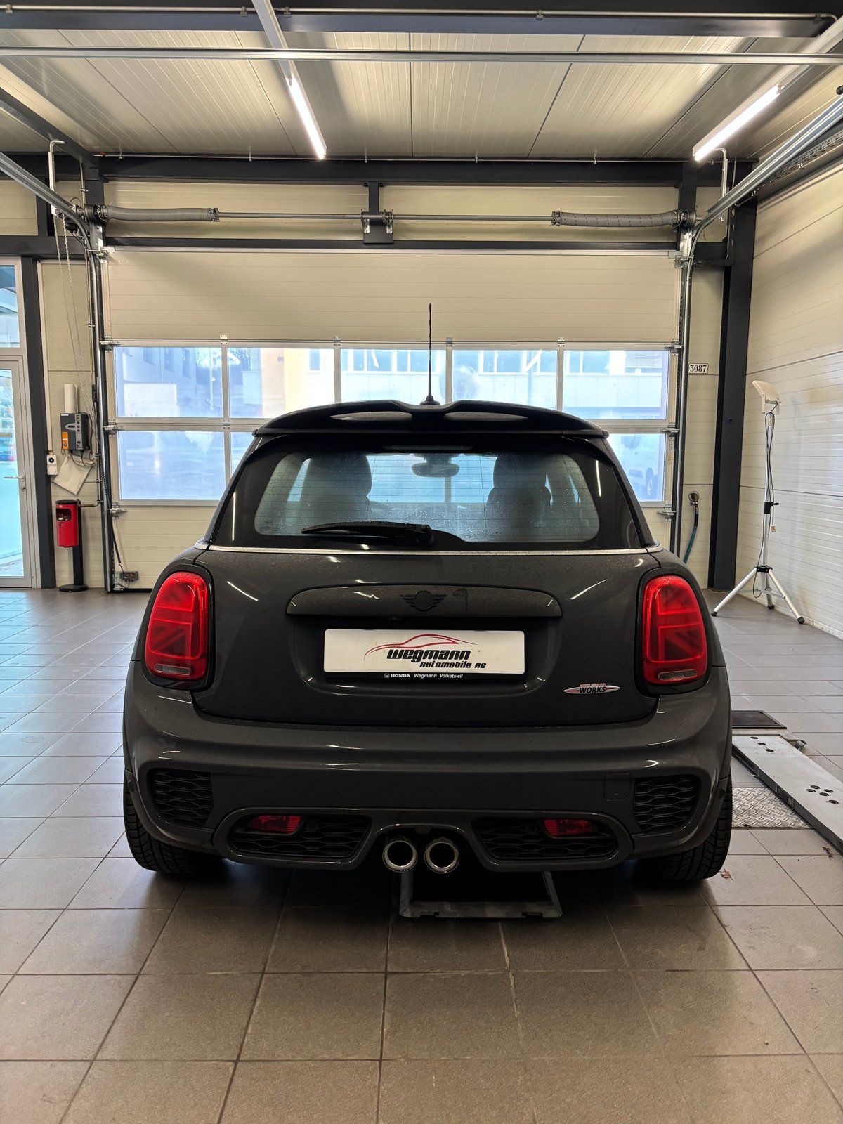 MINI Cooper John Cooper Works Steptronic, Benzin, Occasion / Gebraucht, Automatik - 5