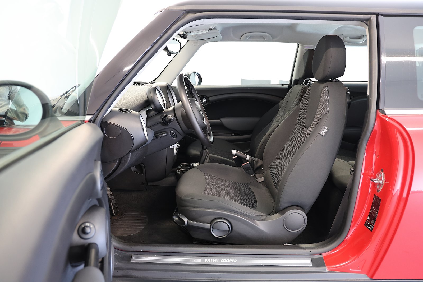 MINI Cooper, Essence, Occasion / Utilisé, Manuelle - 6