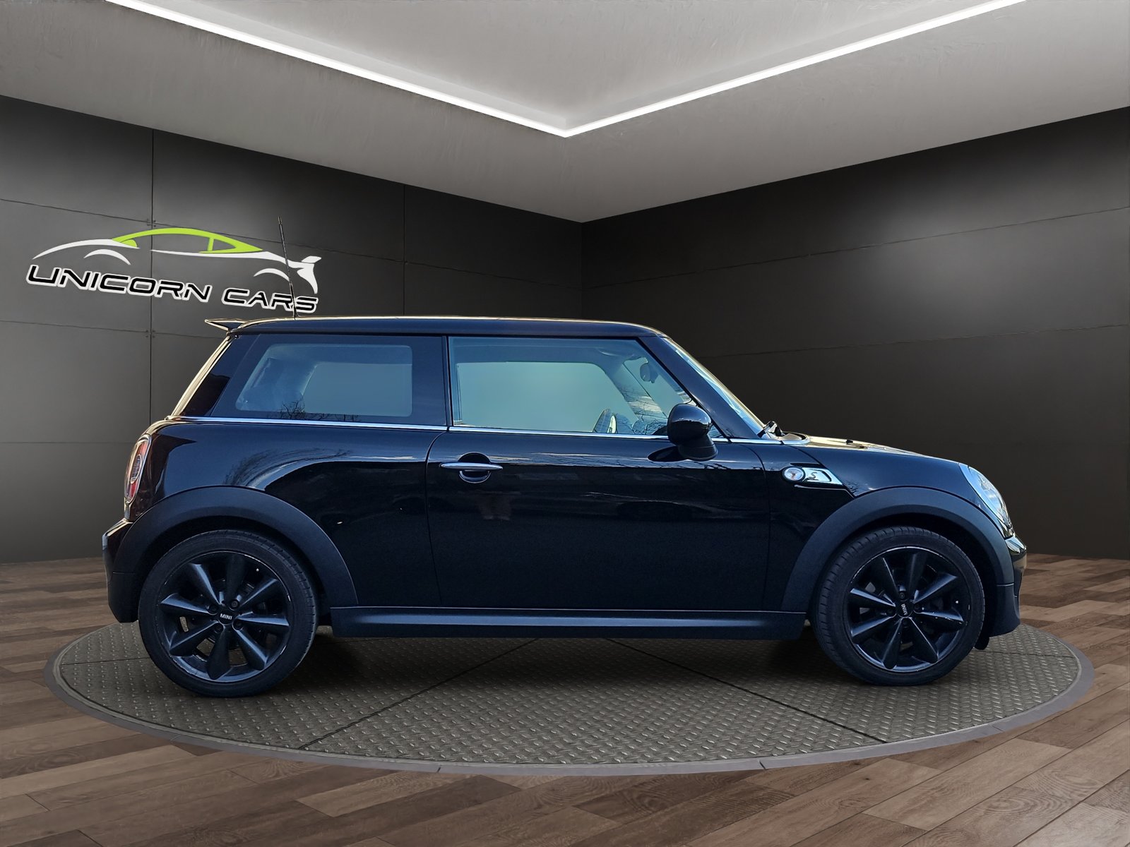 MINI Cooper S, Benzin, Occasion / Gebraucht, Handschaltung - 2