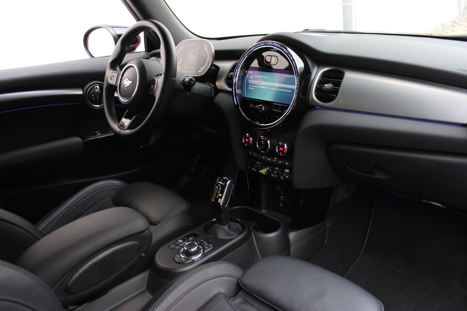 MINI Cooper SE, Electric, Second hand / Used, Automatic - 2