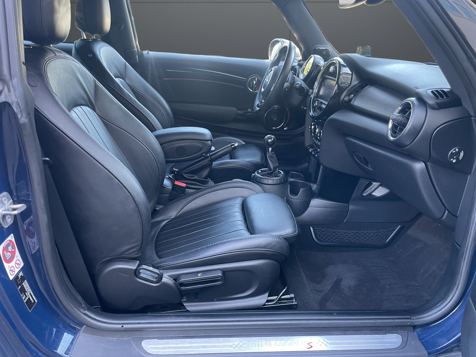 MINI Cooper S Trafalgar, Essence, Occasion / Utilisé, Manuelle - 7