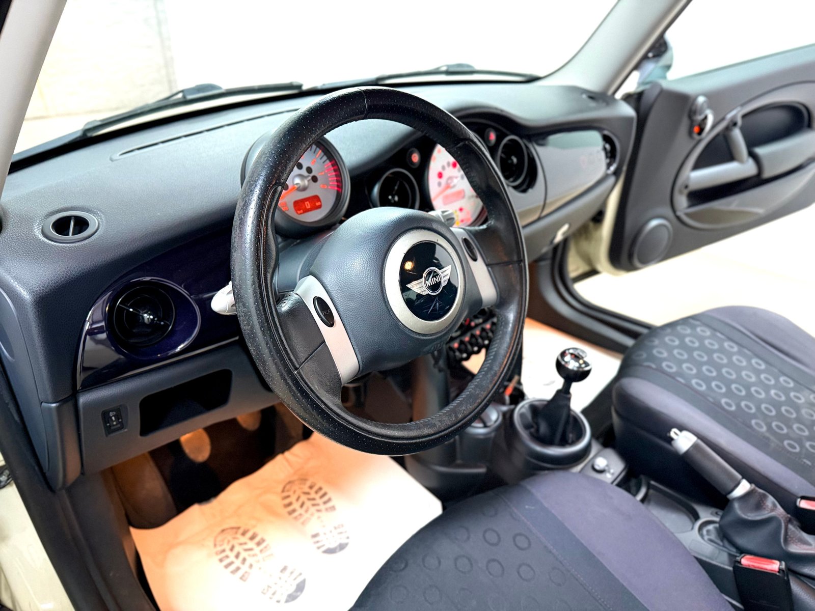 MINI Cooper, Essence, Occasion / Utilisé, Manuelle - 5