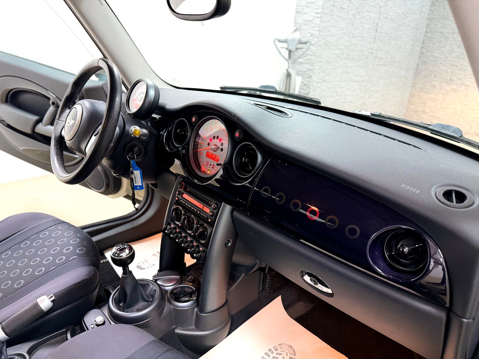 MINI Cooper, Essence, Occasion / Utilisé, Manuelle - 7