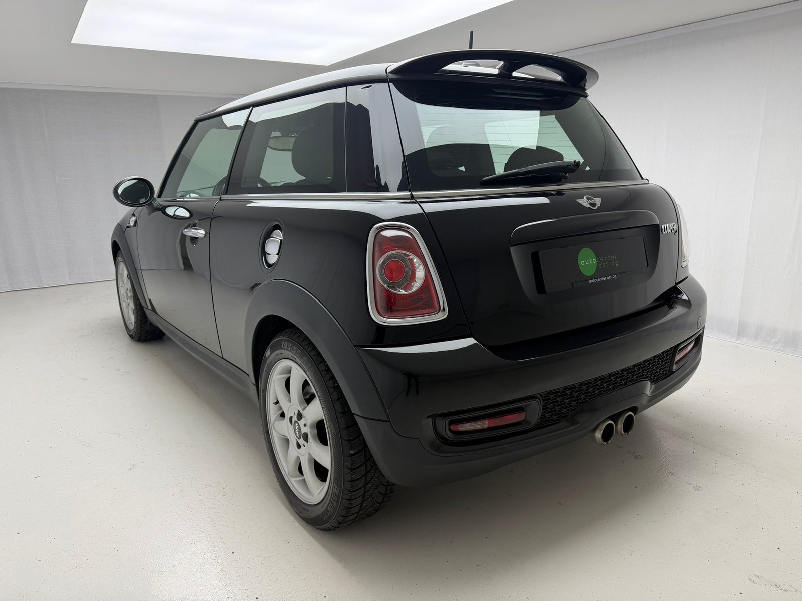 MINI Cooper S, Petrol, Second hand / Used, Manual - 4