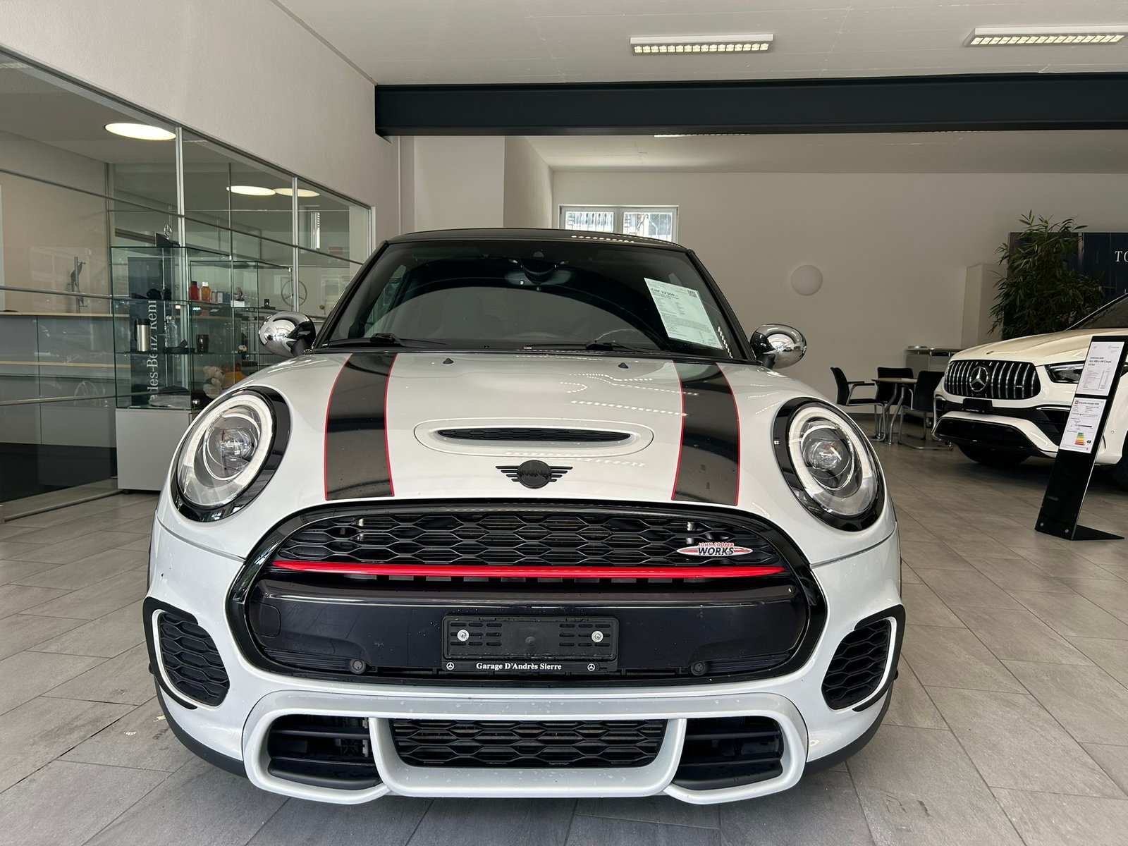 MINI Cooper John Cooper Works Steptronic, Petrol, Second hand / Used, Automatic - 2