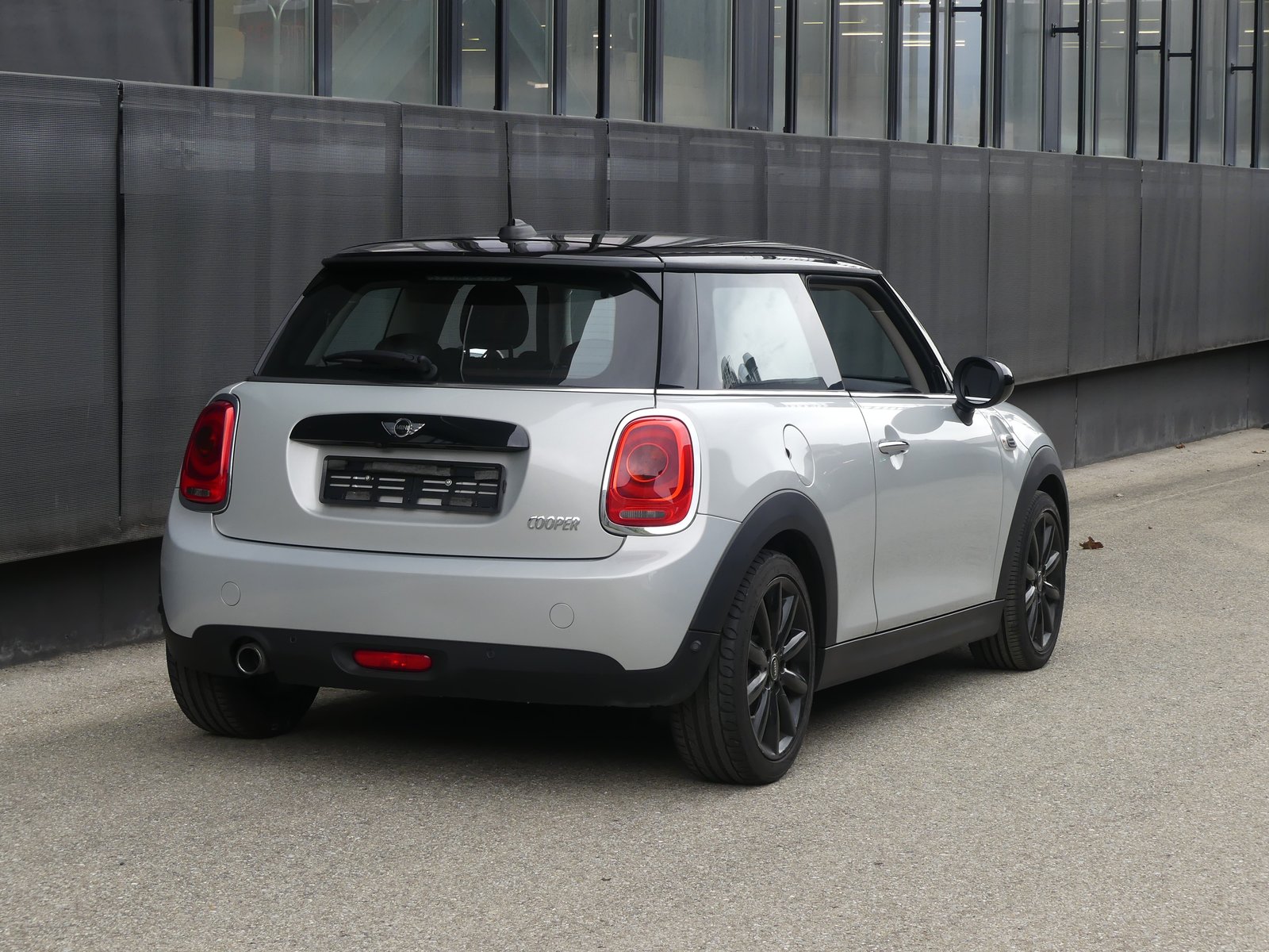 MINI Cooper, Essence, Occasion / Utilisé, Automatique - 4