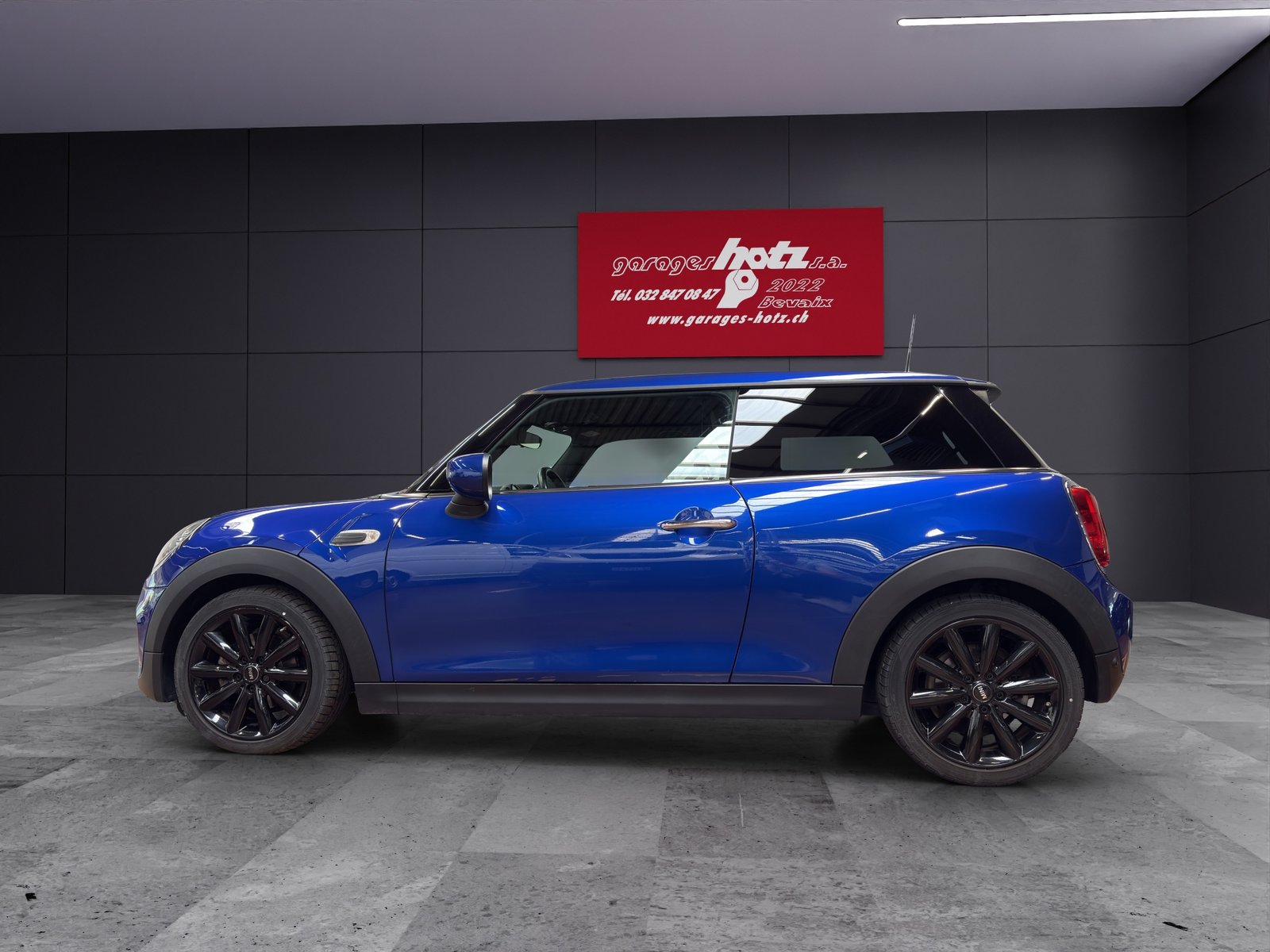 MINI Mini F56 1.5i Cooper, Petrol, Second hand / Used, Automatic - 2